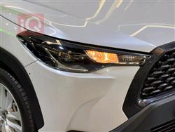 تۆیۆتا کۆرۆلا کرۆس